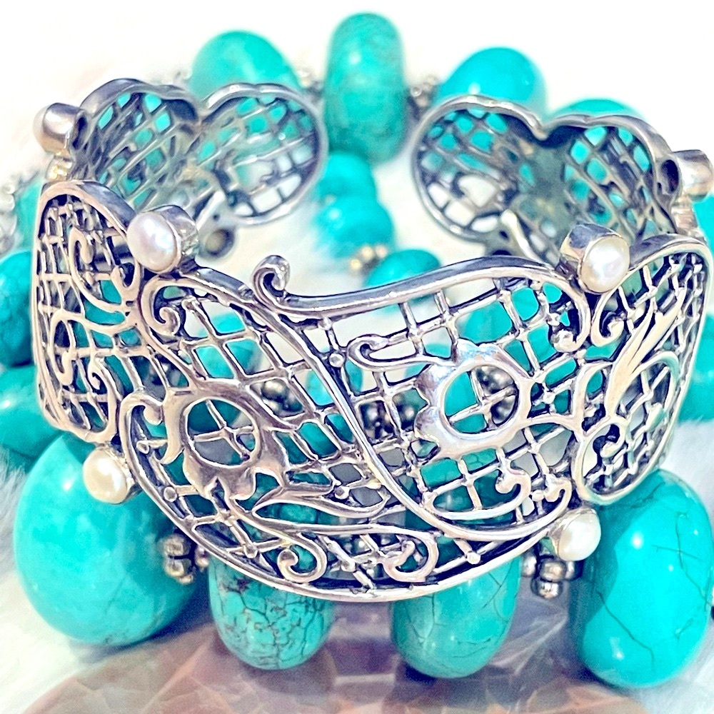 ❗️FINAL PRICE❗️Silpada Filigree 925 Sterling and pearls Cuff Bracelet. RARE!